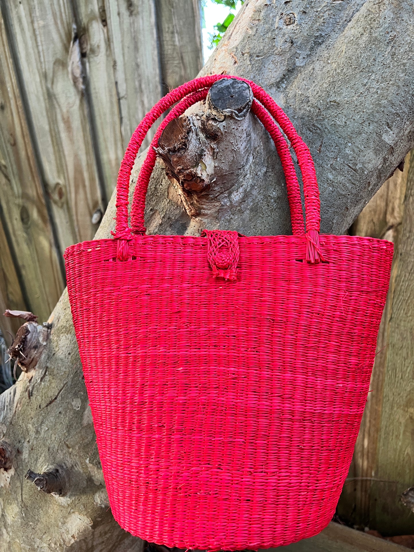 Natural-Handmade-Red-Color-Fernandina-Bag-magdalena